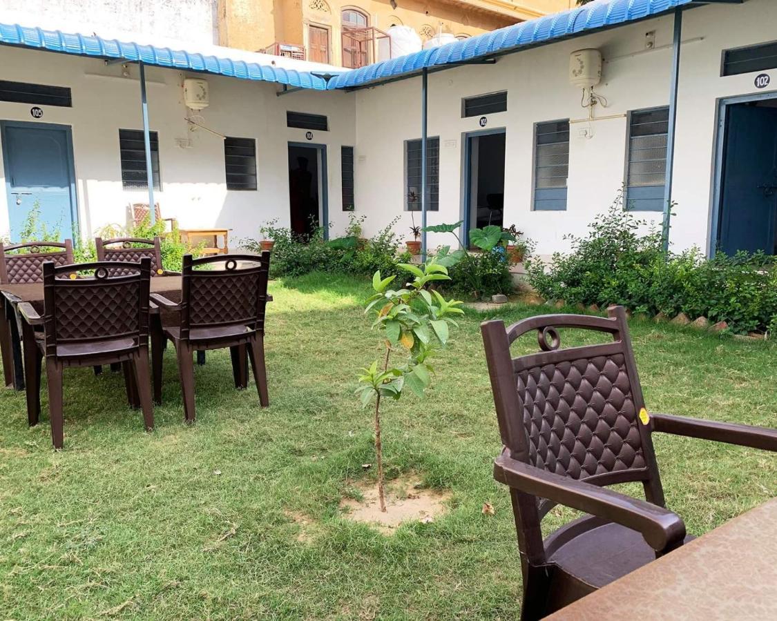 Il Padrino Hotel Pushkar Extérieur photo