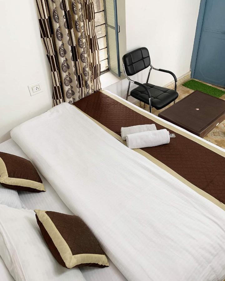 Il Padrino Hotel Pushkar Extérieur photo